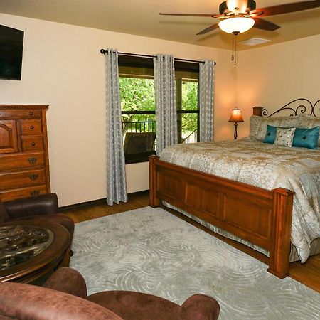 Hidden Meadows Bed And Breakfast Стилуотър Стая снимка